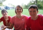 Ania (pierwsza od prawej) podczas letniego obozu